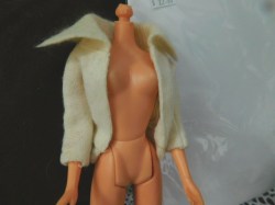 barbie pak cardigan white1